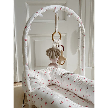 Konges Slojd Baby nest Bonderose Big 83x43cm