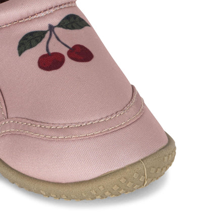 Konges Slojd Water shoes Cherry